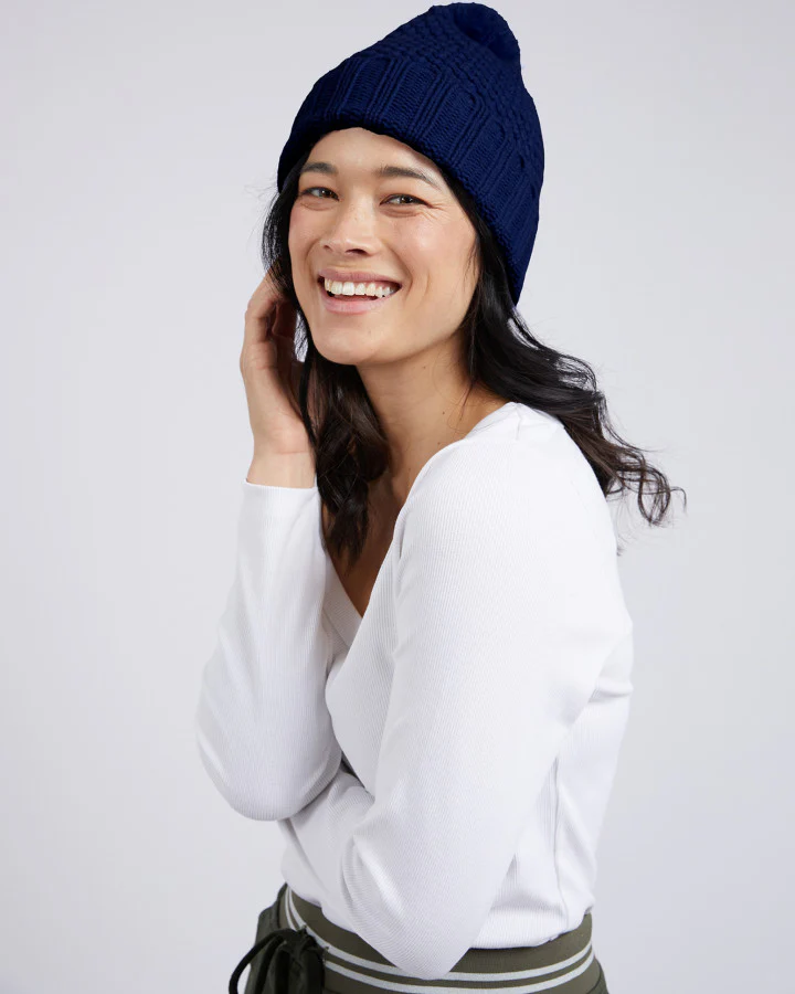 BERRY BEANIE - Navy - Image 3