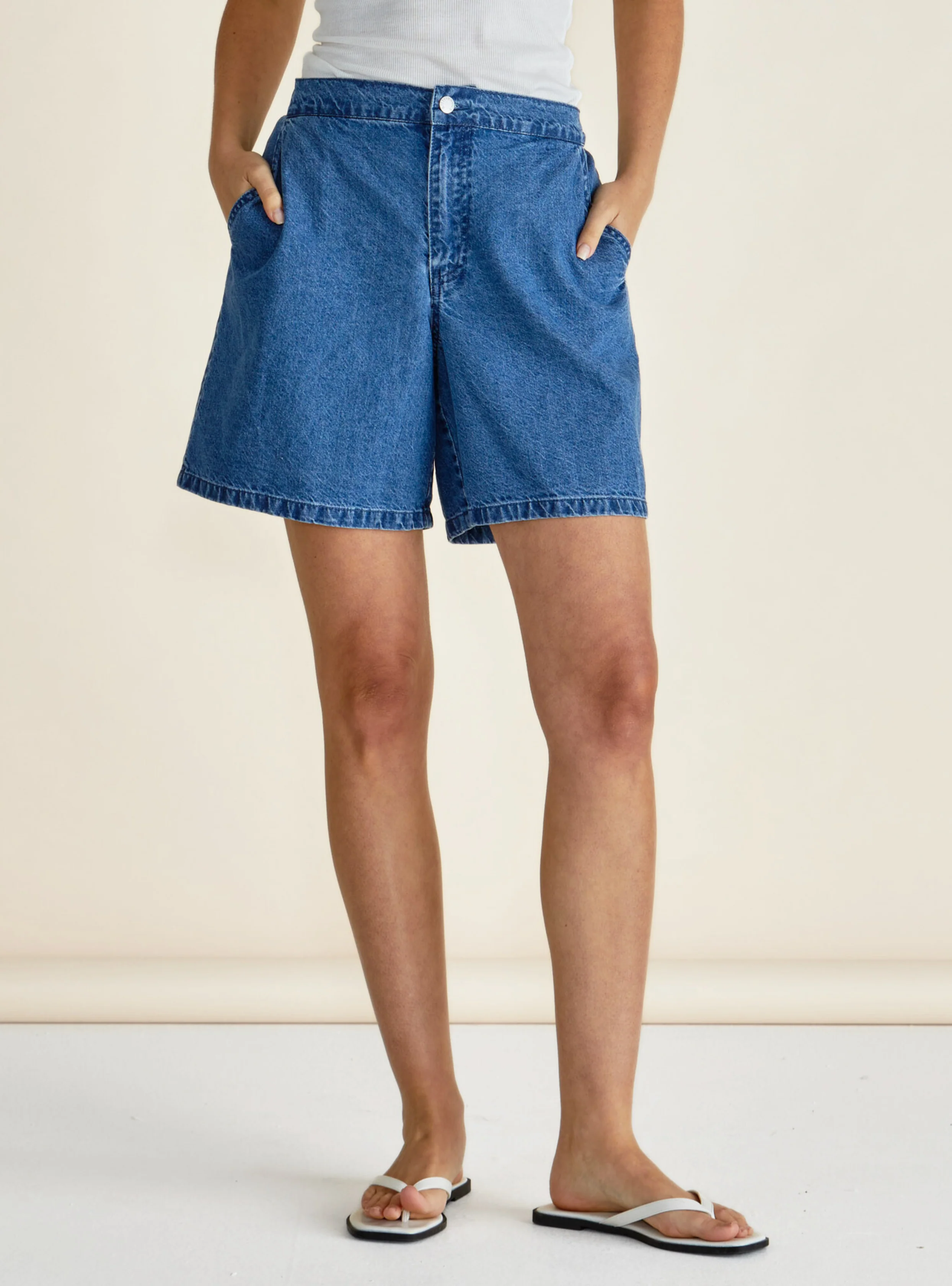 BREEZE RELAXED DENIM SHORTS - Dark Blue - Image 2