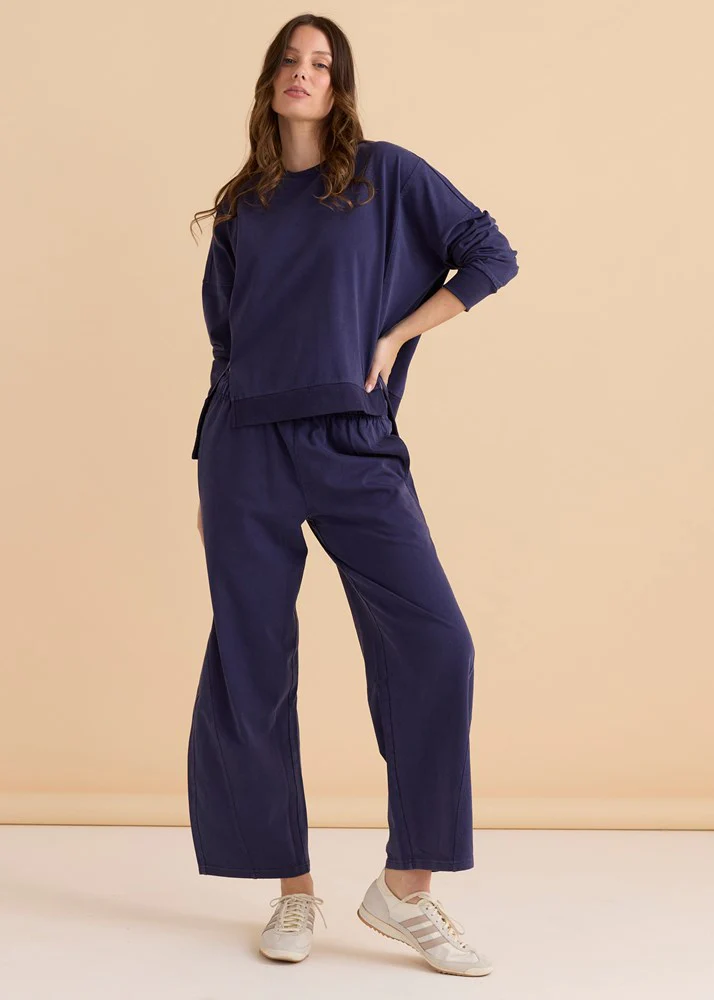 Iris Sweatshirt - Navy - Image 2