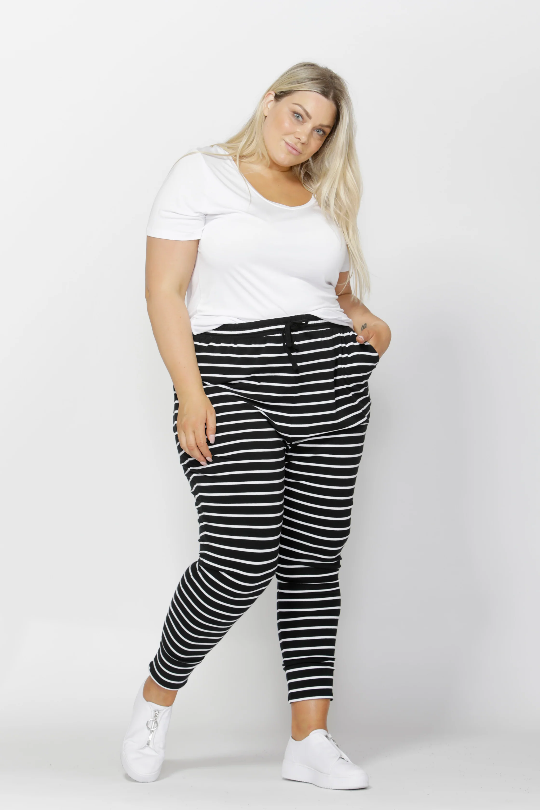 JADE PANT - Black/White Stripe - Image 21