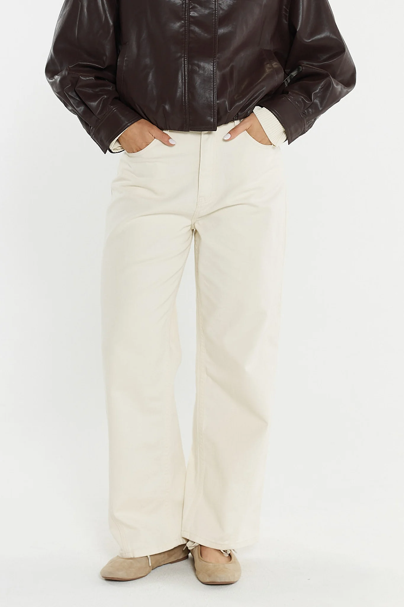 Nuala Wide Leg Jean - Image 4