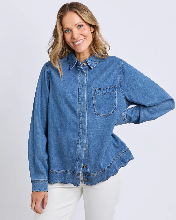 Scallop Edge L/S Shirt