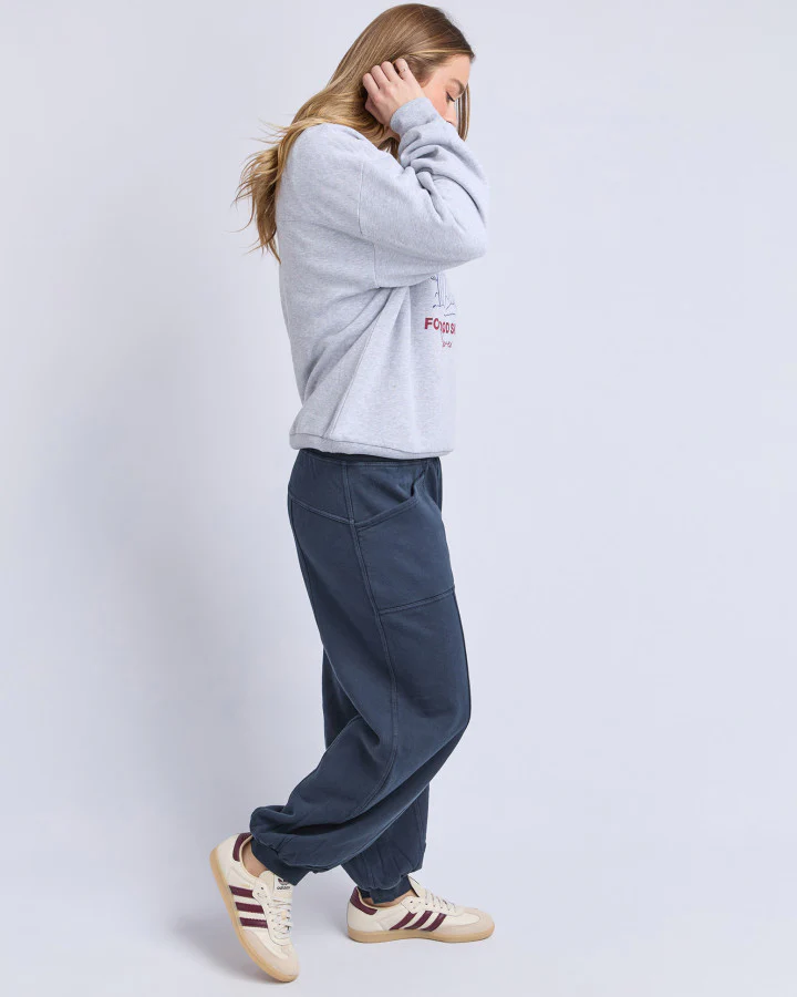 Ski Club Crew - Image 6